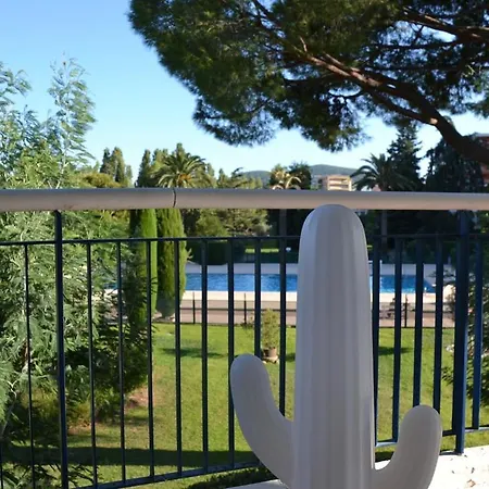 3 Pieces Moderne Et Calme, 5 Minutes Et Golf Apartmán Mandelieu