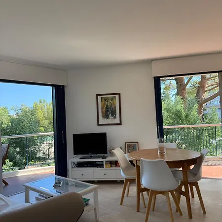 3 Pièces Moderne Et Calme, 5 Minutes Et Golf Appartamento Mandelieu